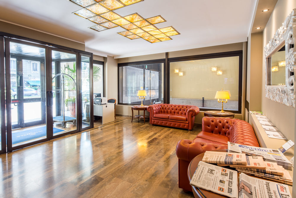 Unaway Hotel & Residence Linea Uno Milano Exteriör bild