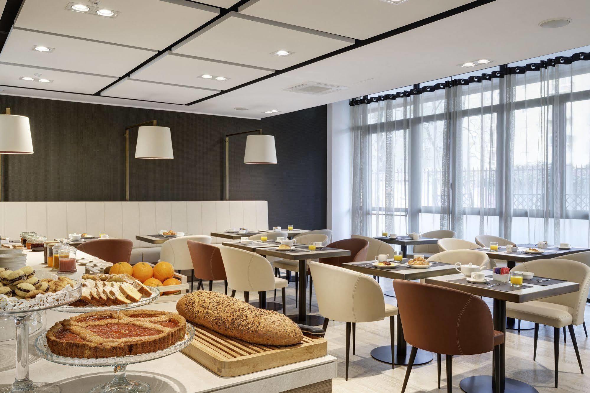 Unaway Hotel & Residence Linea Uno Milano Exteriör bild